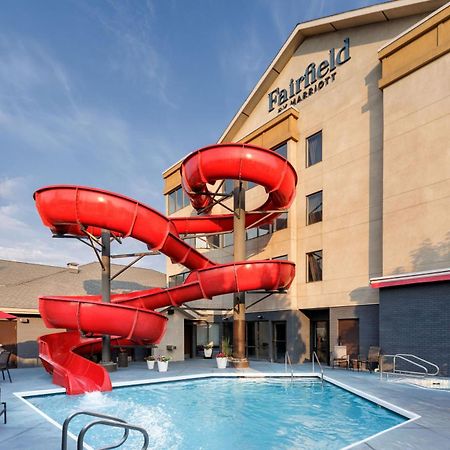 Fairfield Inn & Suites By Marriott Kelowna Exterior foto