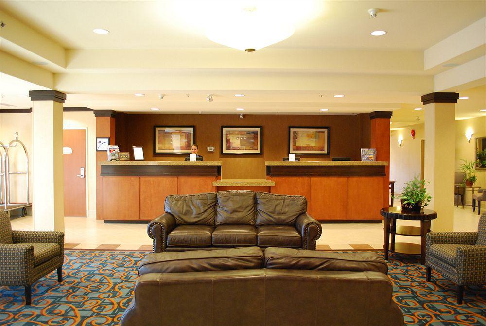 Fairfield Inn & Suites By Marriott Kelowna Exterior foto